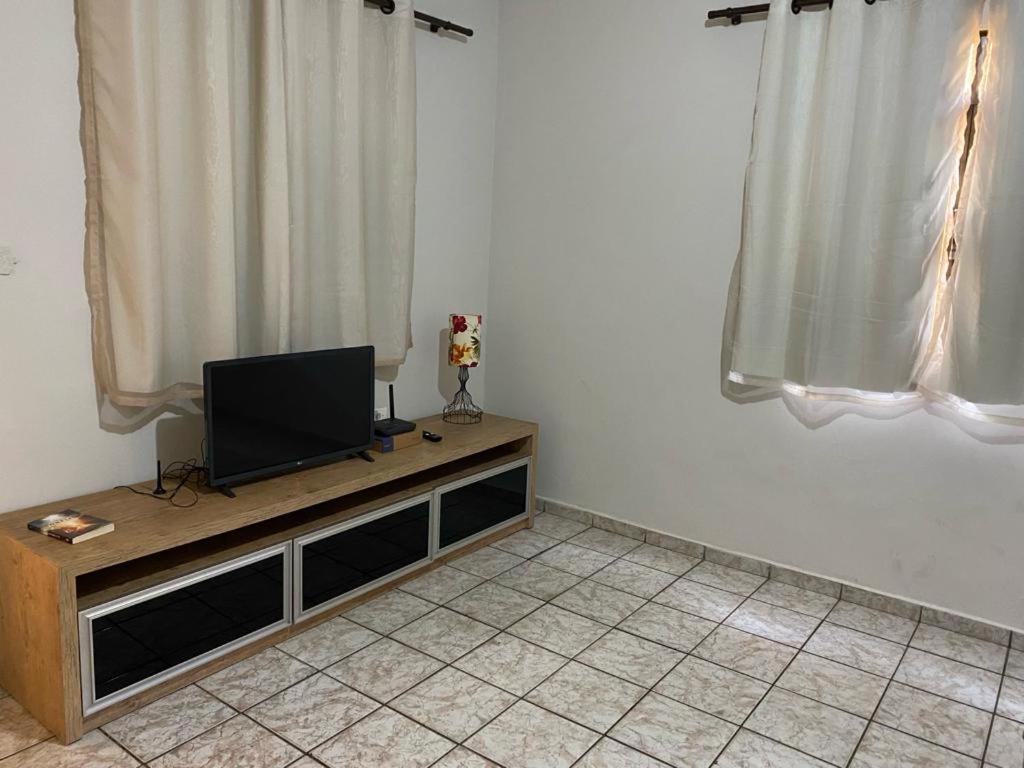 Casa Da Malu Hotel Uberlândia Exterior foto